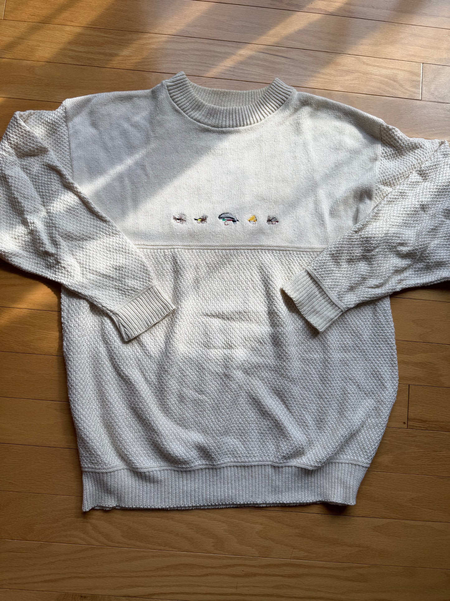 Vintage Orvis Embroidered 5 Fly Sweater