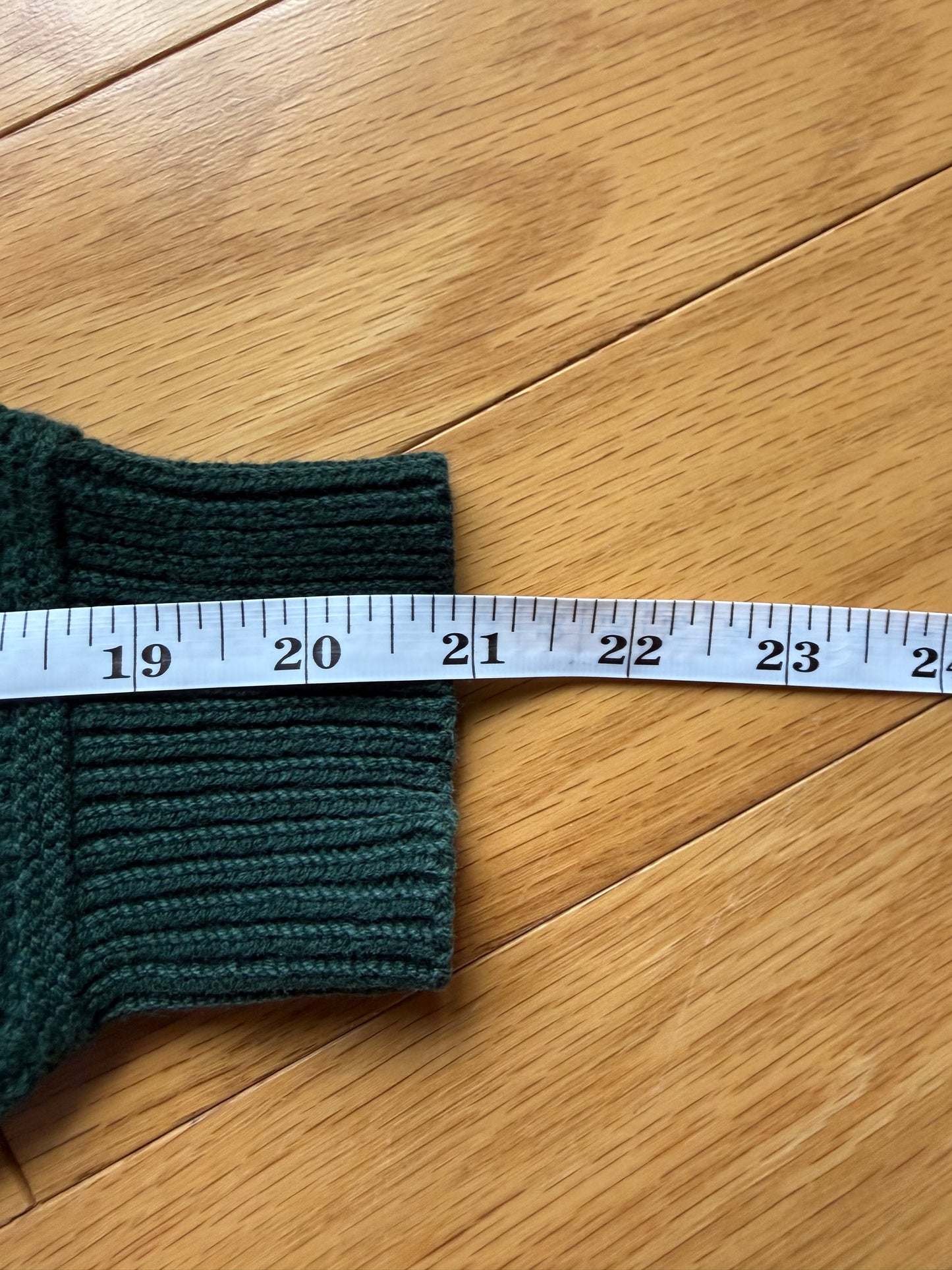 Vintage Orvis Embroidered 5 Fly Sweater