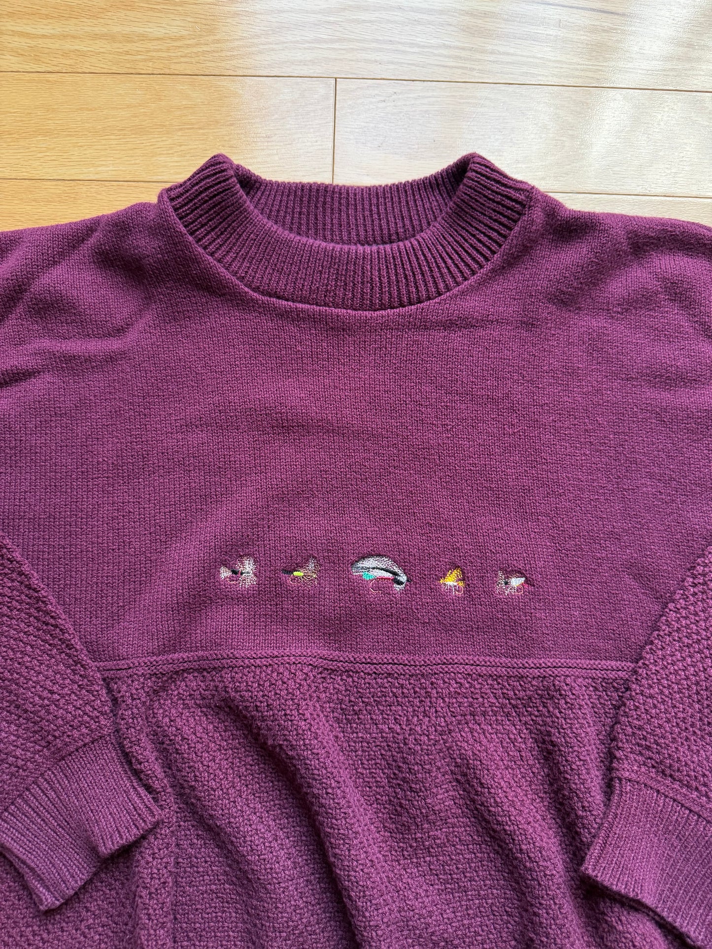Vintage Orvis Embroidered 5 Fly Sweater