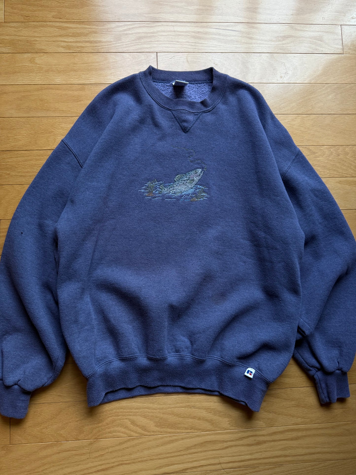 Vintage Russel Stitched Rainbow Trout Crewneck