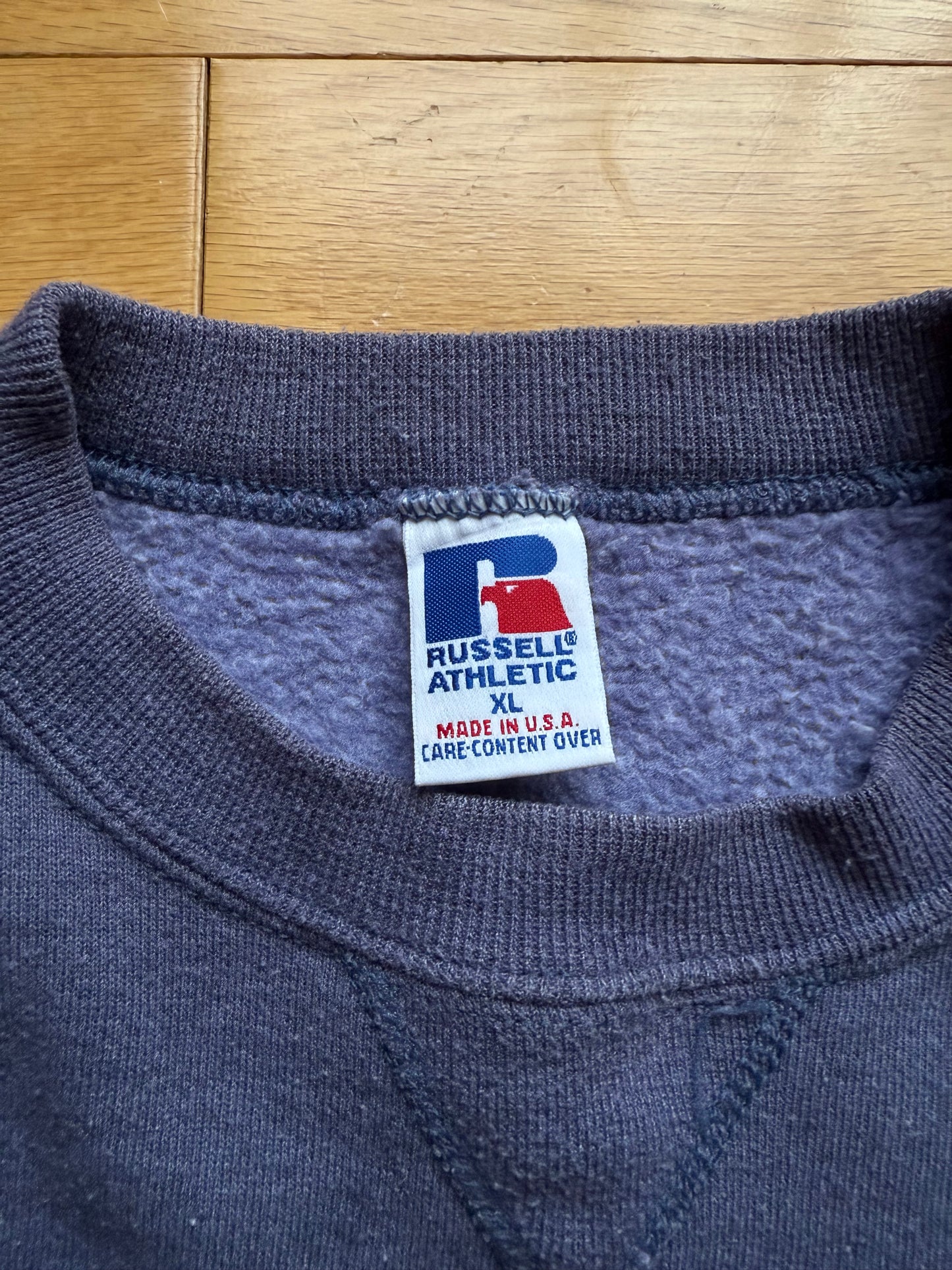 Vintage Russel Stitched Rainbow Trout Crewneck