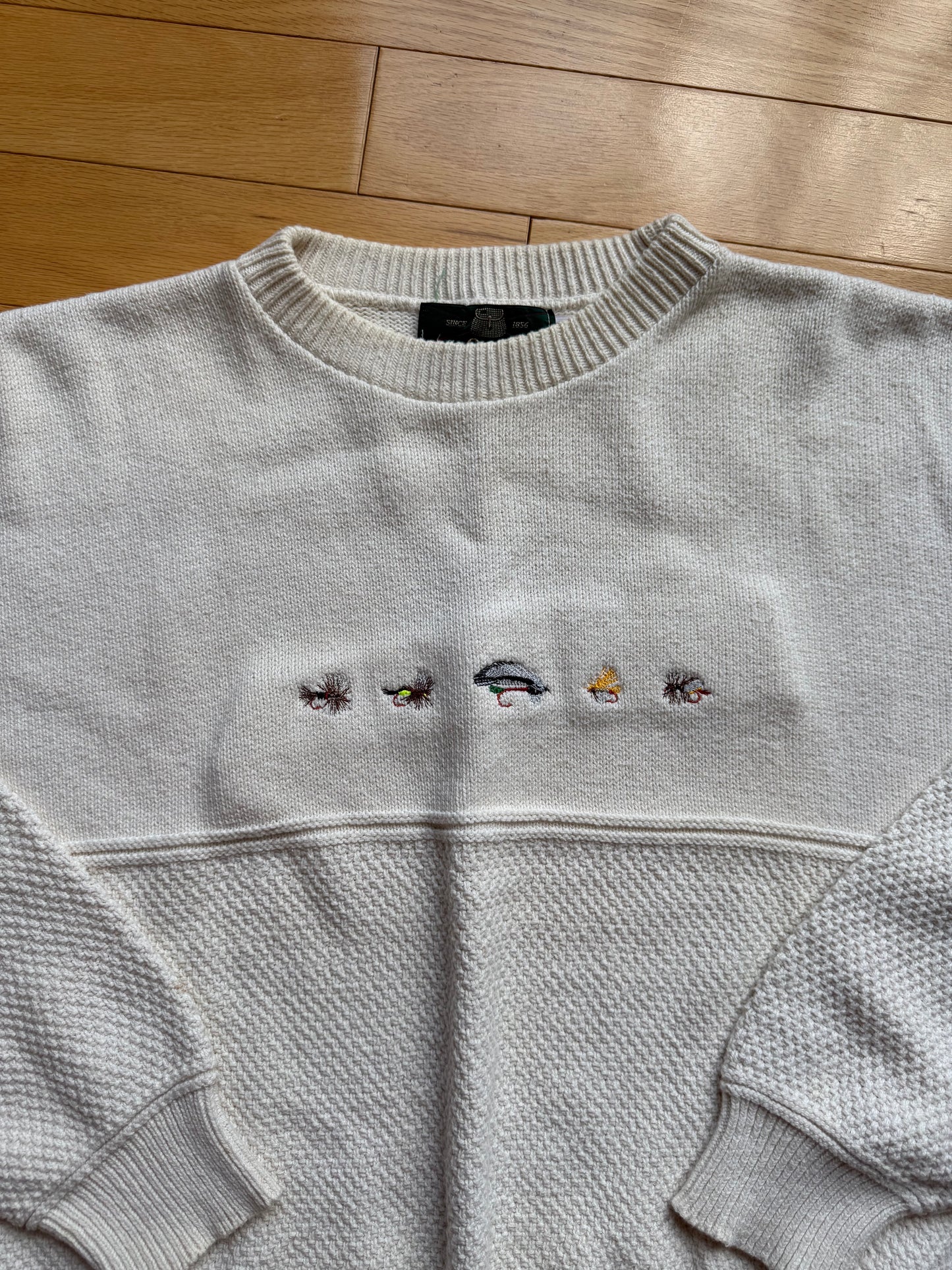 Vintage Orvis Embroidered 5 Fly Sweater