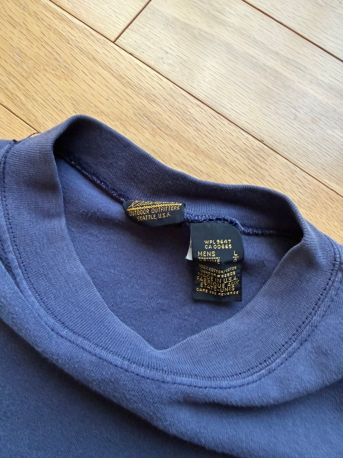 Vintage Eddie Bauer Catch & Release Tee. Size L