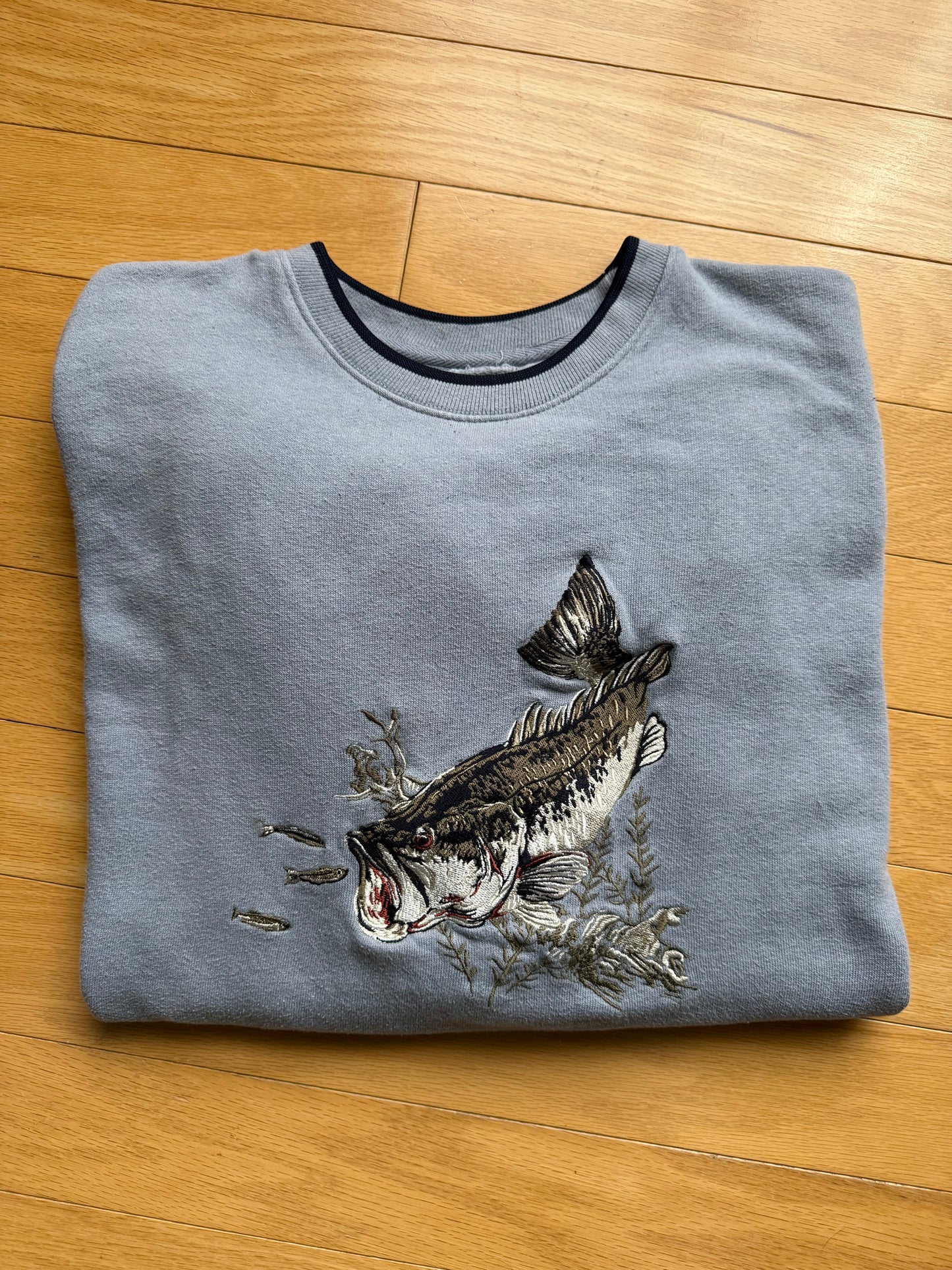 Vintage Embroidered Bass Crew