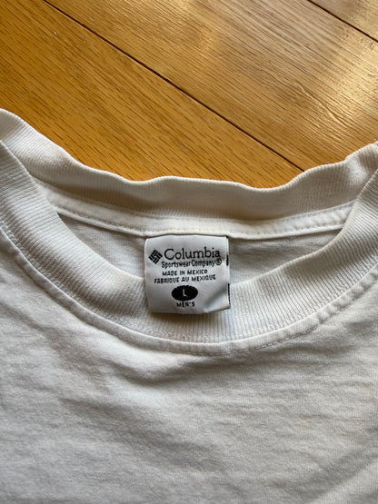 Vintage Columbia Picking of the Menu Tee