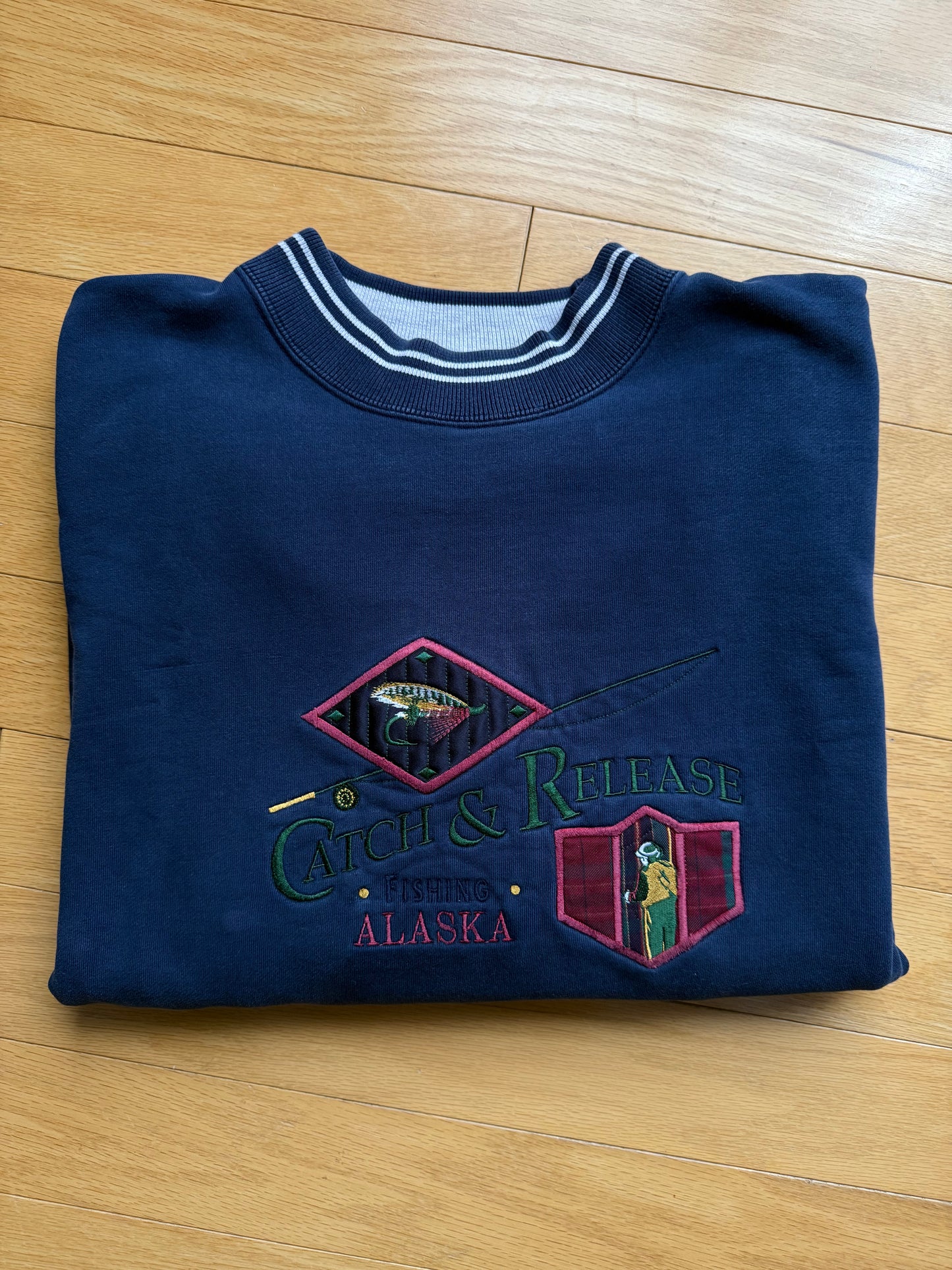 Vintage Gear Catch & Release Crewneck