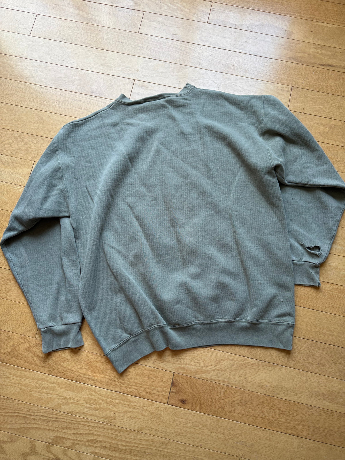 Orvis Golden Retriever Sweatshirt