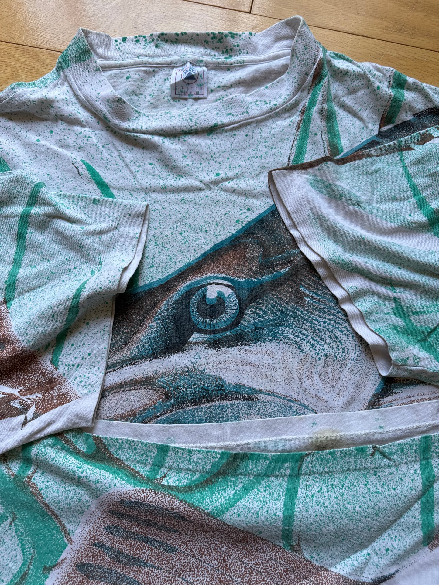 Vintage AOP Musky Tee. Size XXL