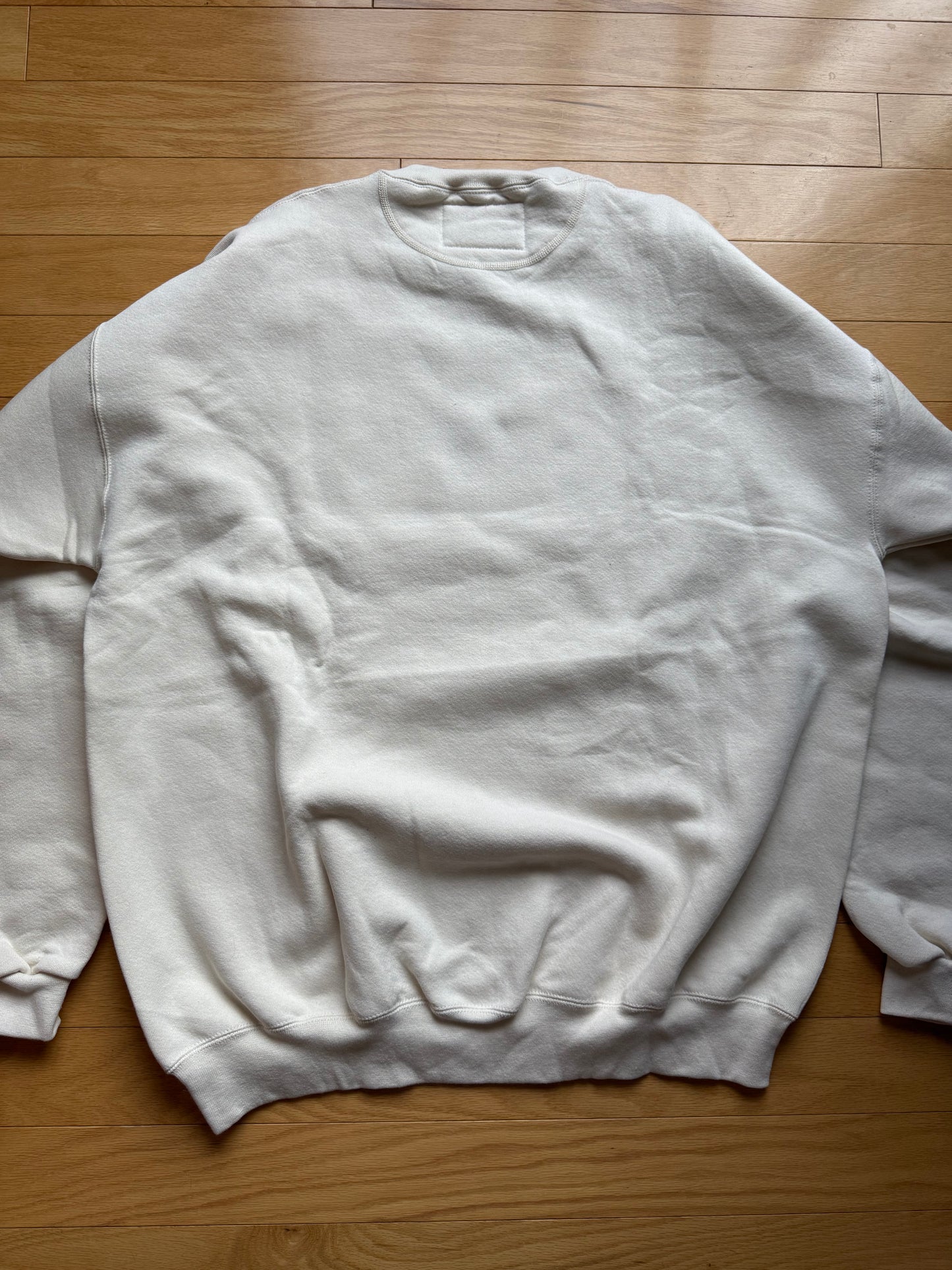 Rare Vintage Orvis Embroidered Fly Gear Sweatshirt