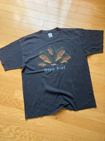 Vintage Bite Me Tee. Size XL