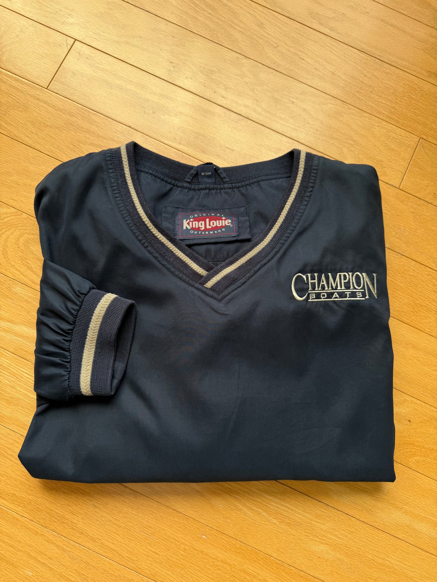 Vintage King Louie Champion Pullover. Size XL