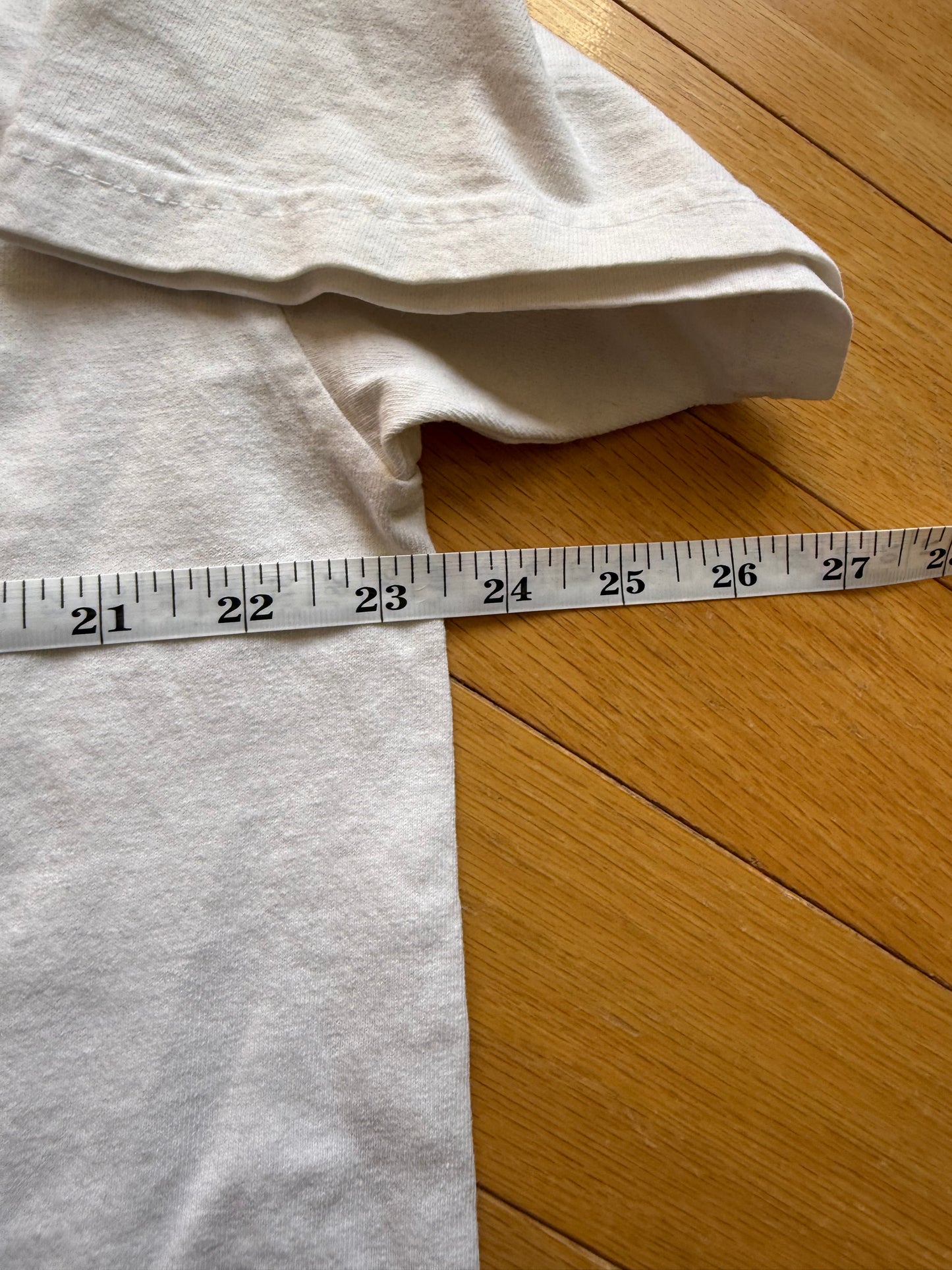 Vintage Columbia Picking of the Menu Tee