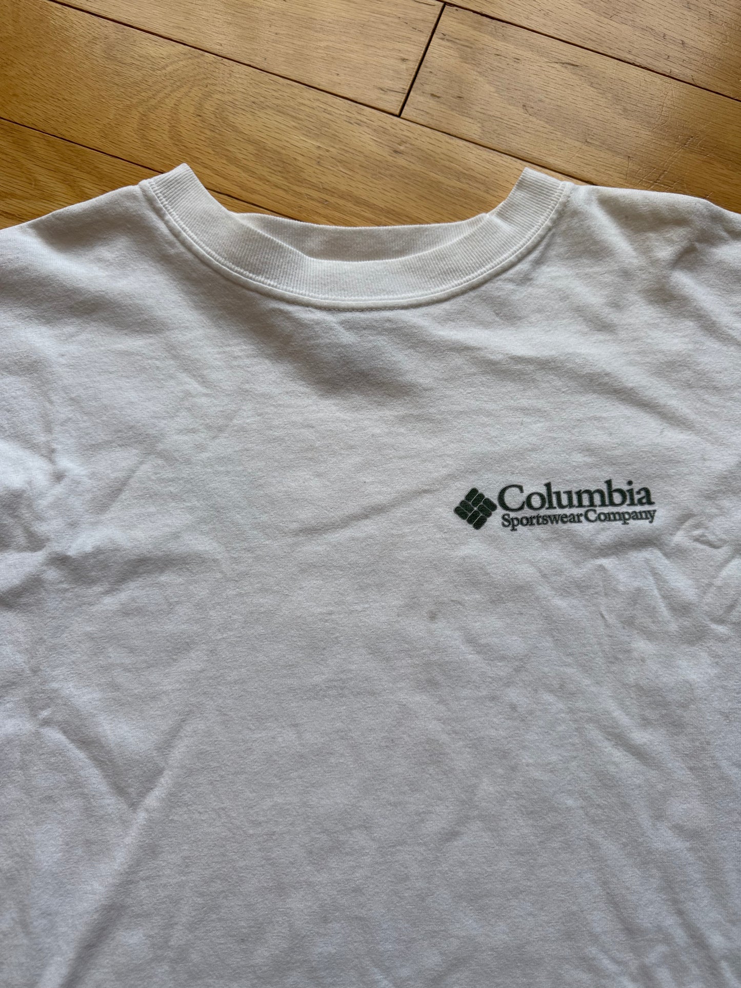 Vintage Columbia Picking Off The Menu Long Sleeve Tee. Size XXL