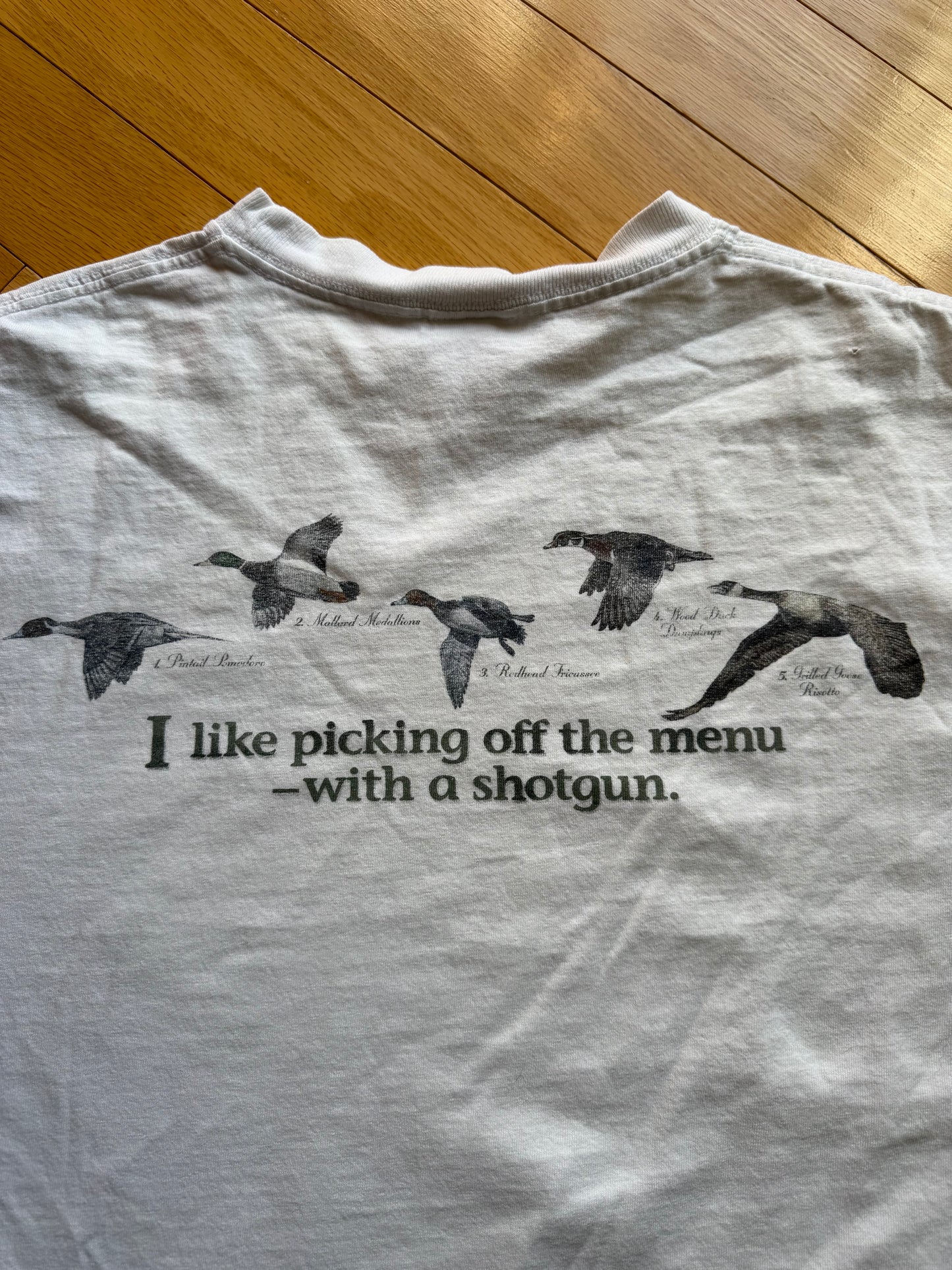 Vintage Columbia Picking of the Menu Tee