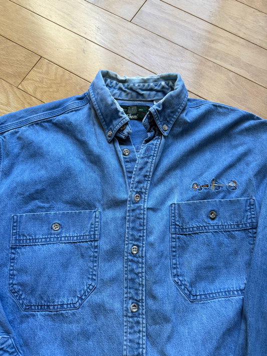 Vintage Orvis Embroidered Denim Shirt. Size M