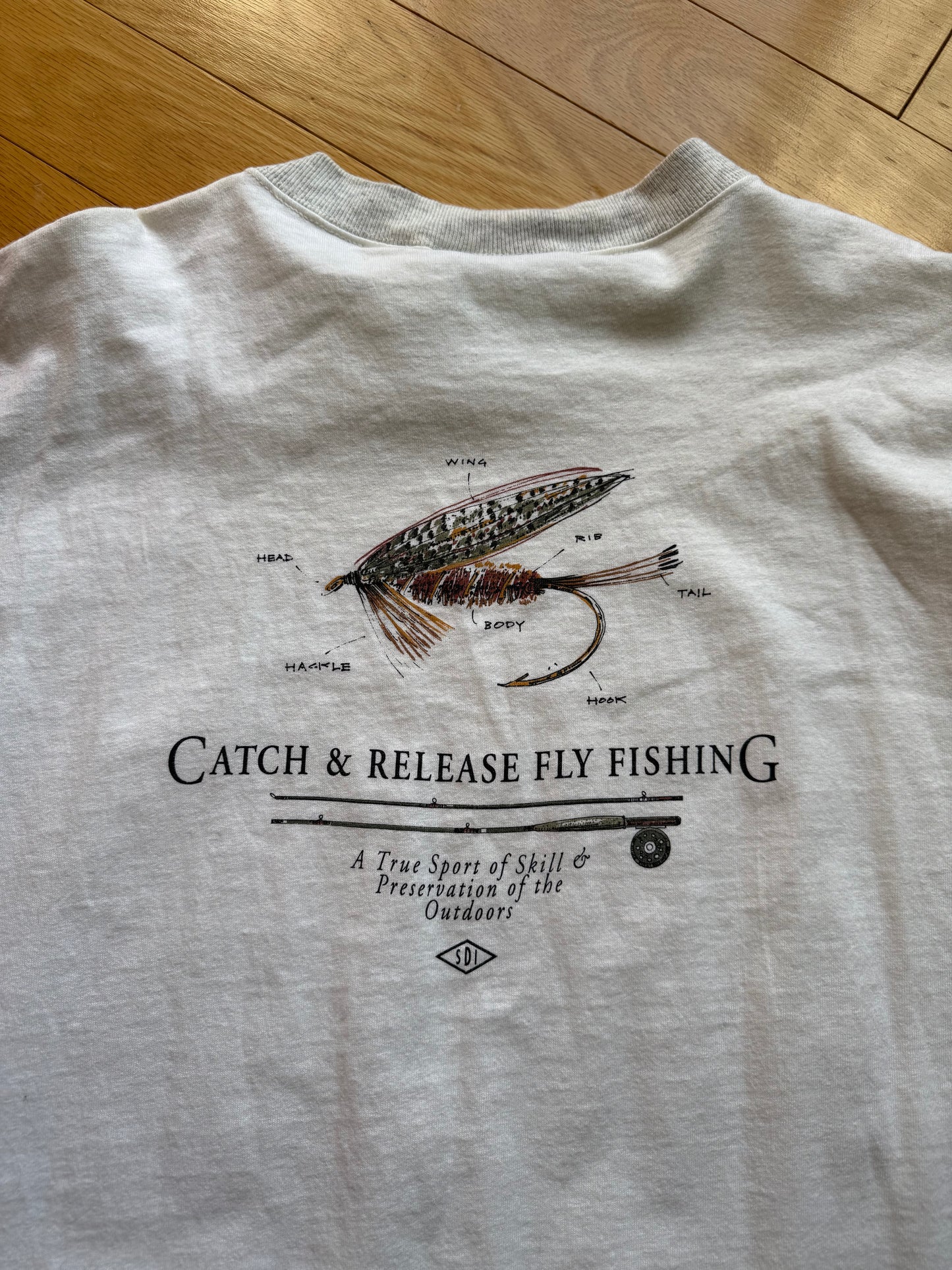 Vintage Cutter & Buck Catch & Release Tee. Size XL