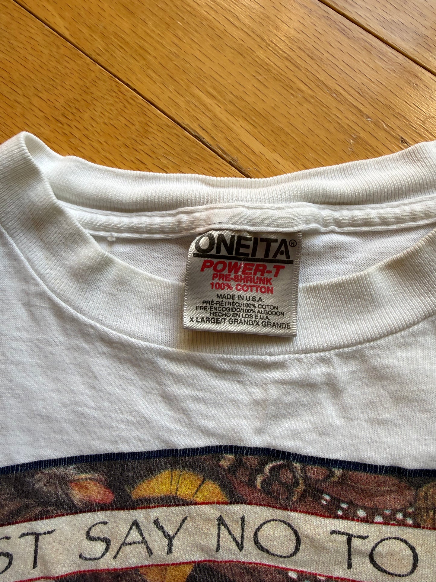 Vintage Peggy Murray Just Say No To Bait Tee