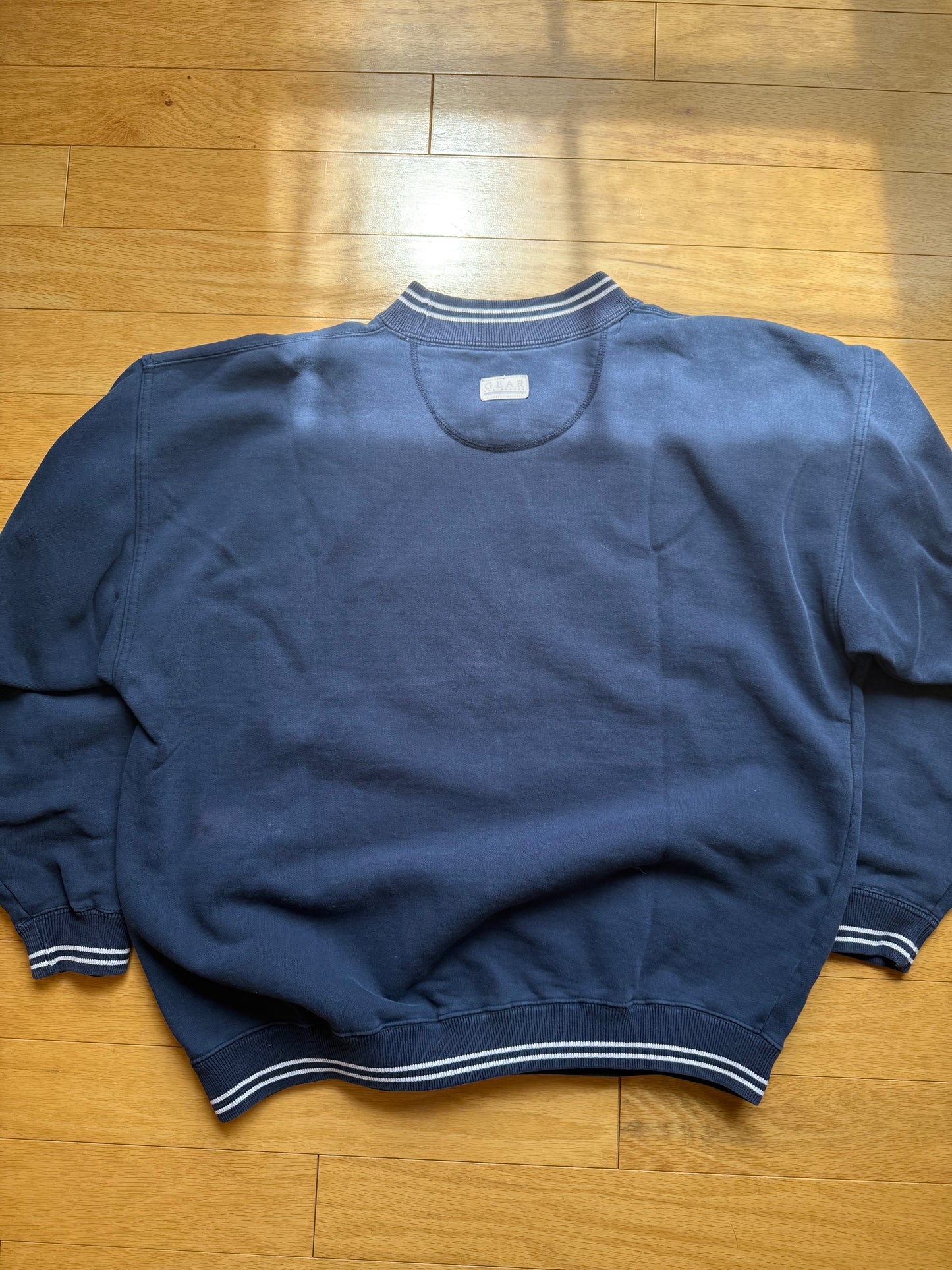 Vintage Gear Catch & Release Crewneck