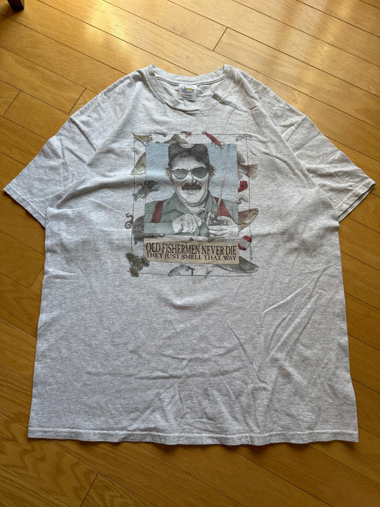 Vintage Peggy Murray Old Fisherman Never Die Tee. Size XXL