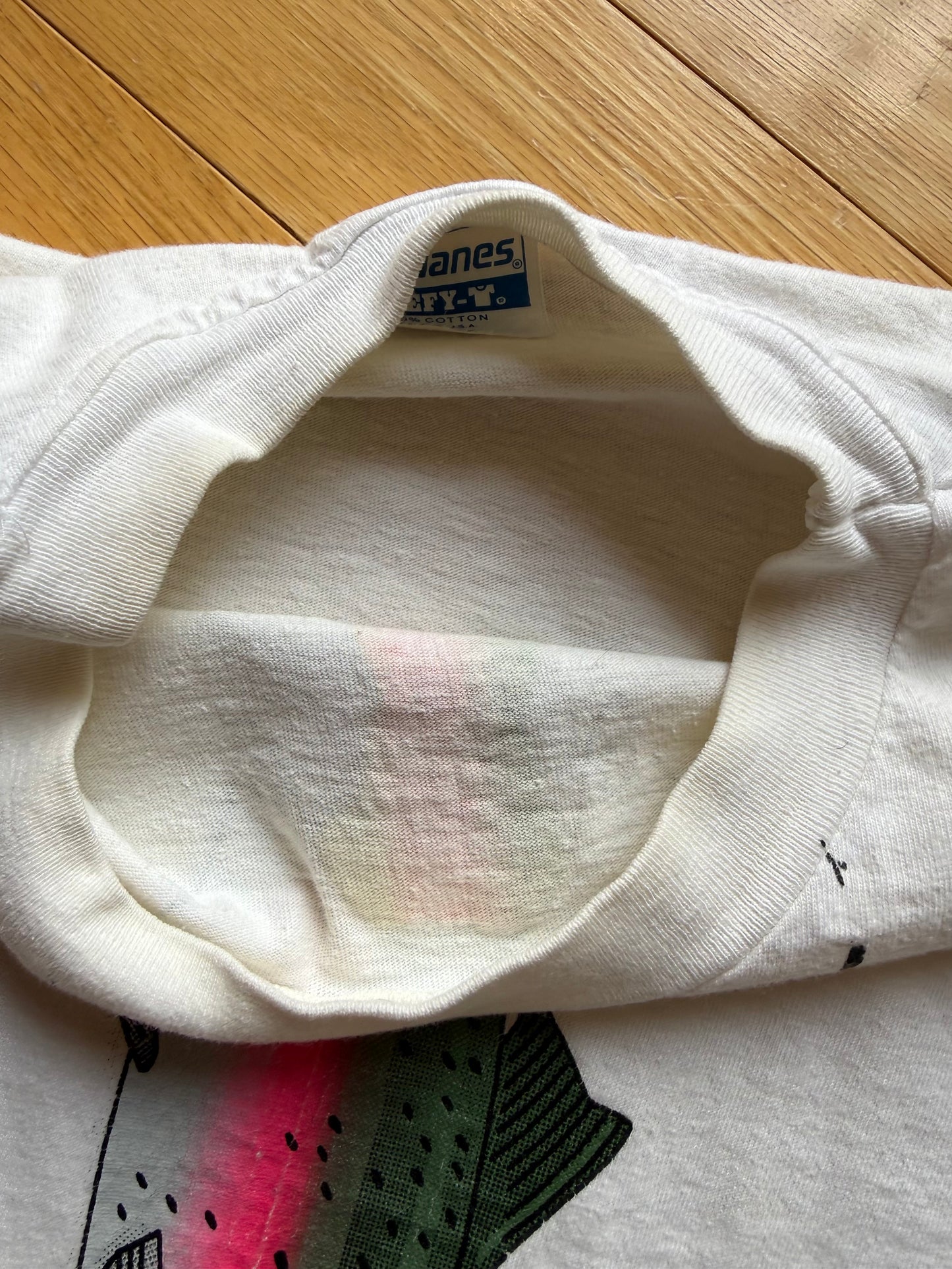 Vintage Rainbow Tie Tee. Size L