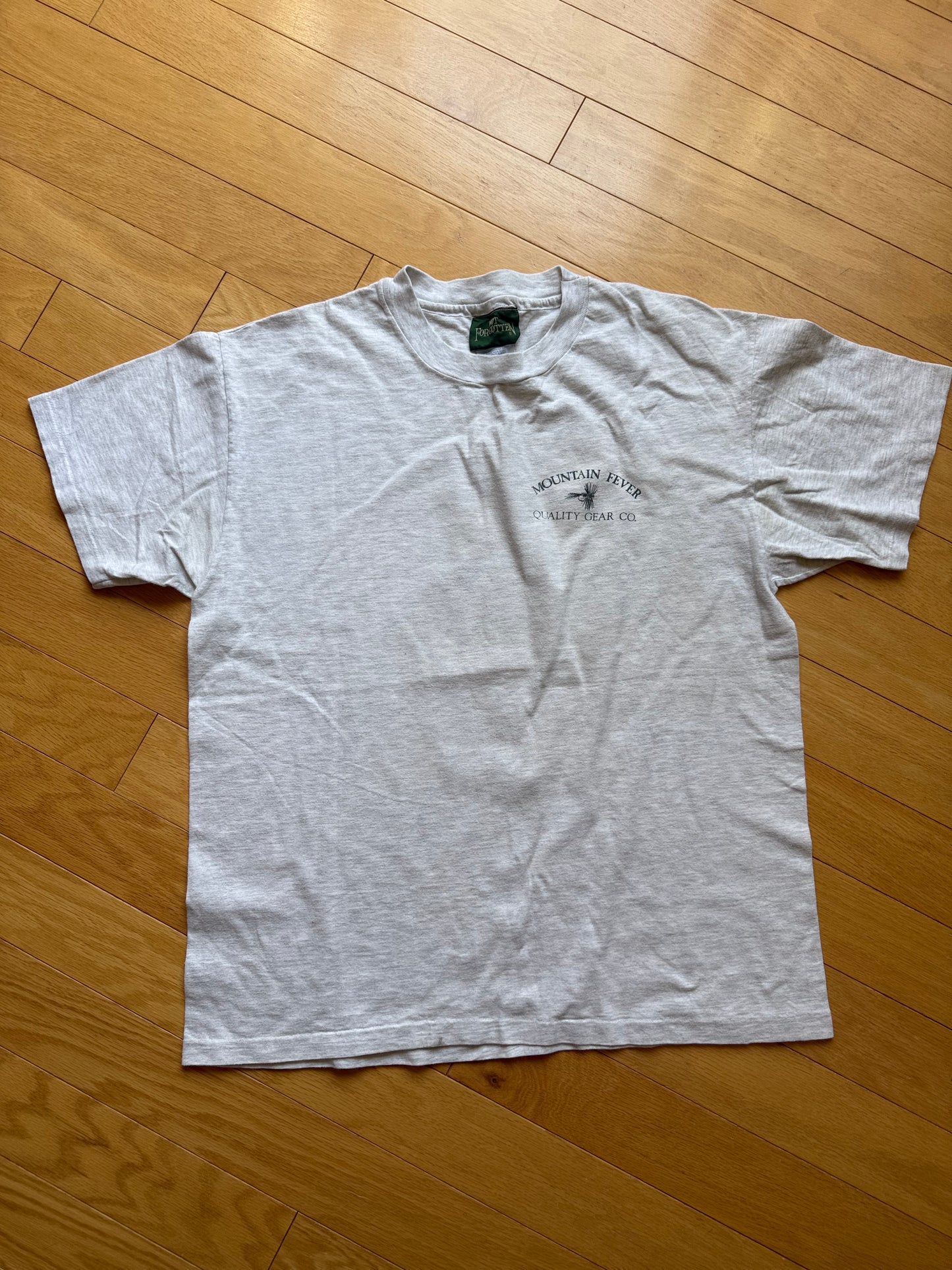 Vintage Mountain Fever Trout Tee. Size L