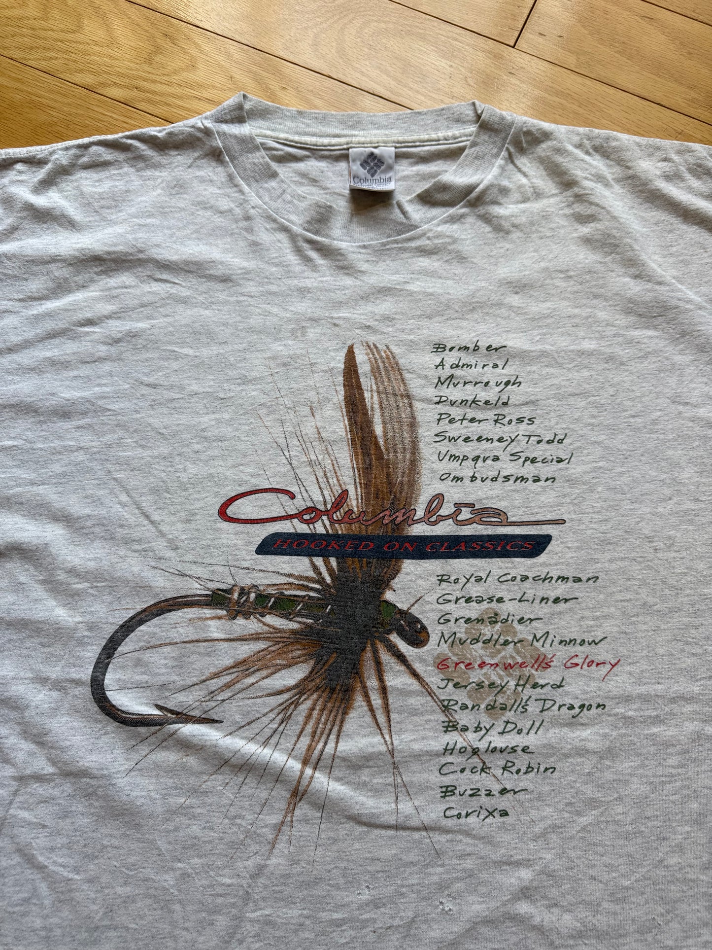 Vintage Columbia Hooked on Classics Tee. Size XL