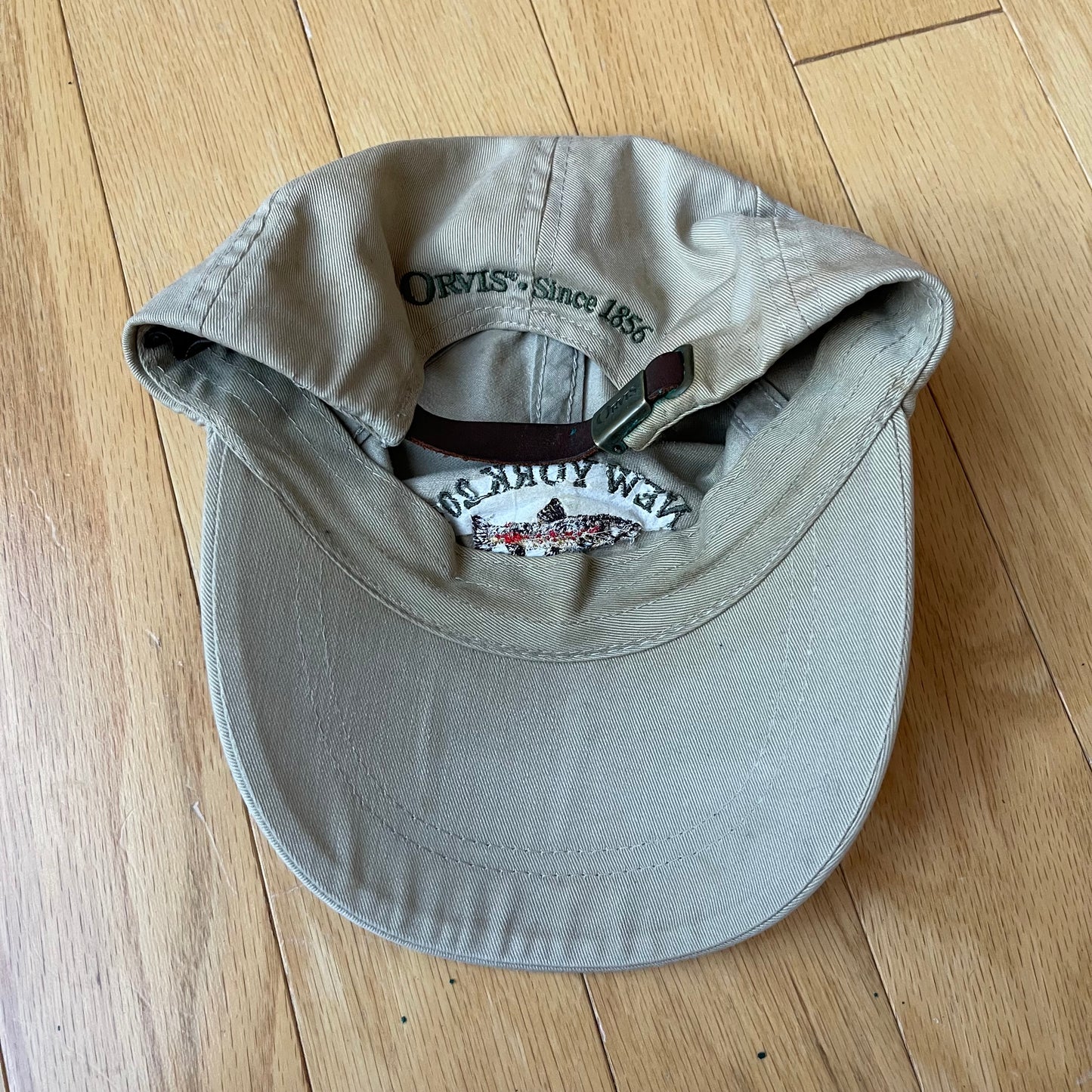 Vintage 2000 Orvis New York Brown Trout Hat