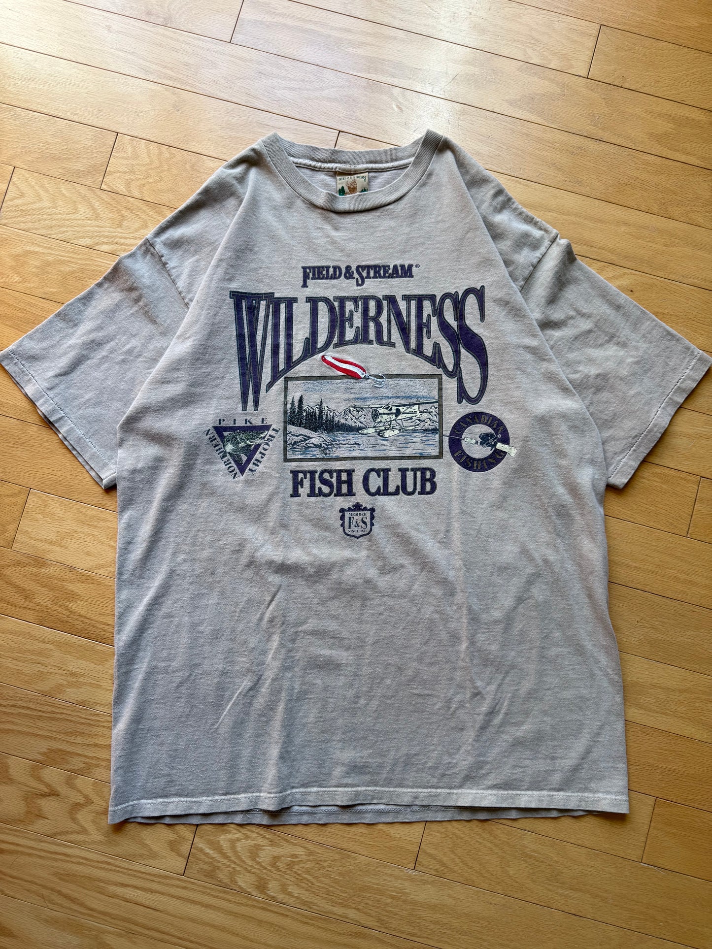 Vintage Field & Stream Wilderness Fish Club Tee