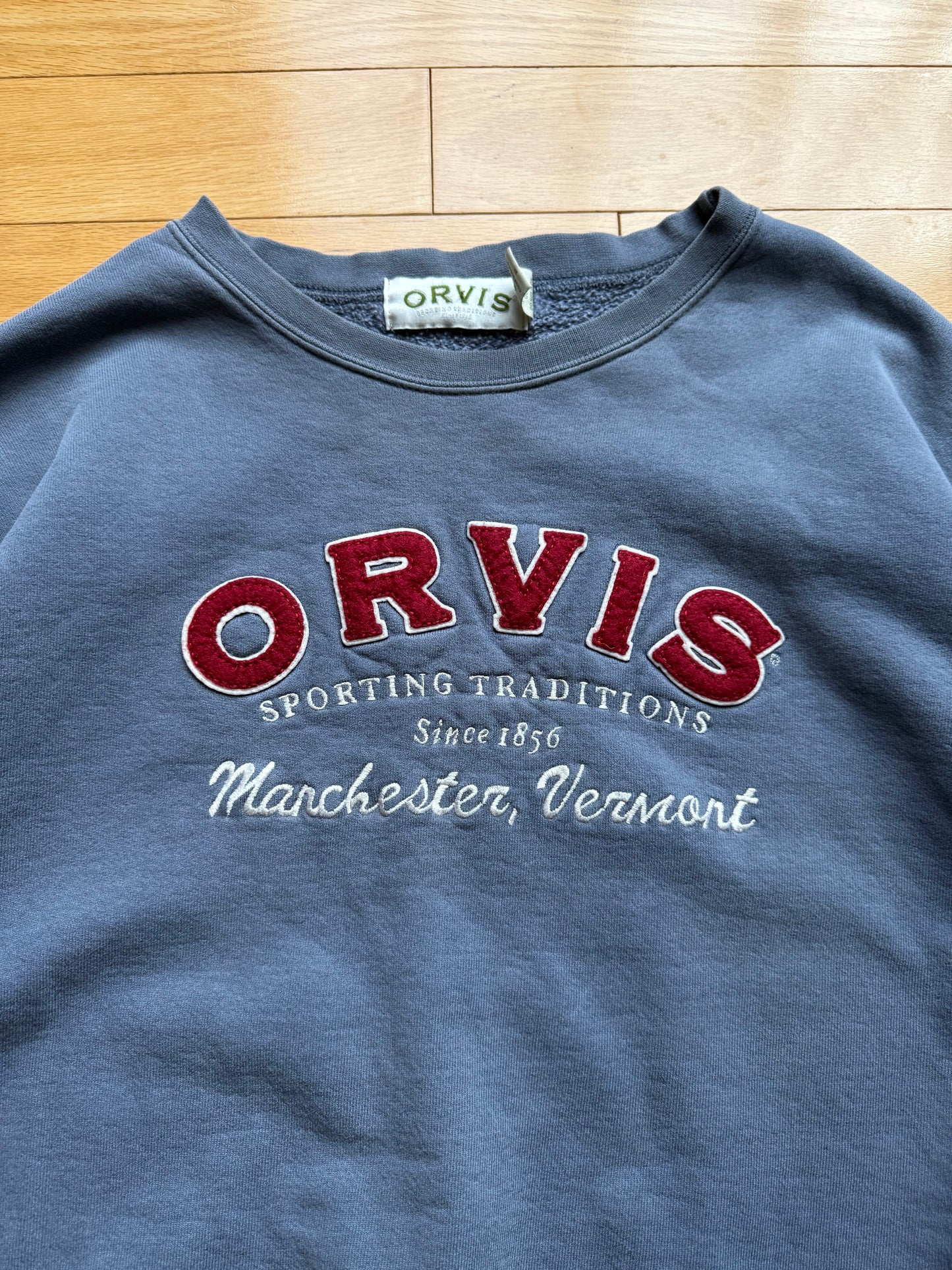 Y2k/00s Orvis Crewneck