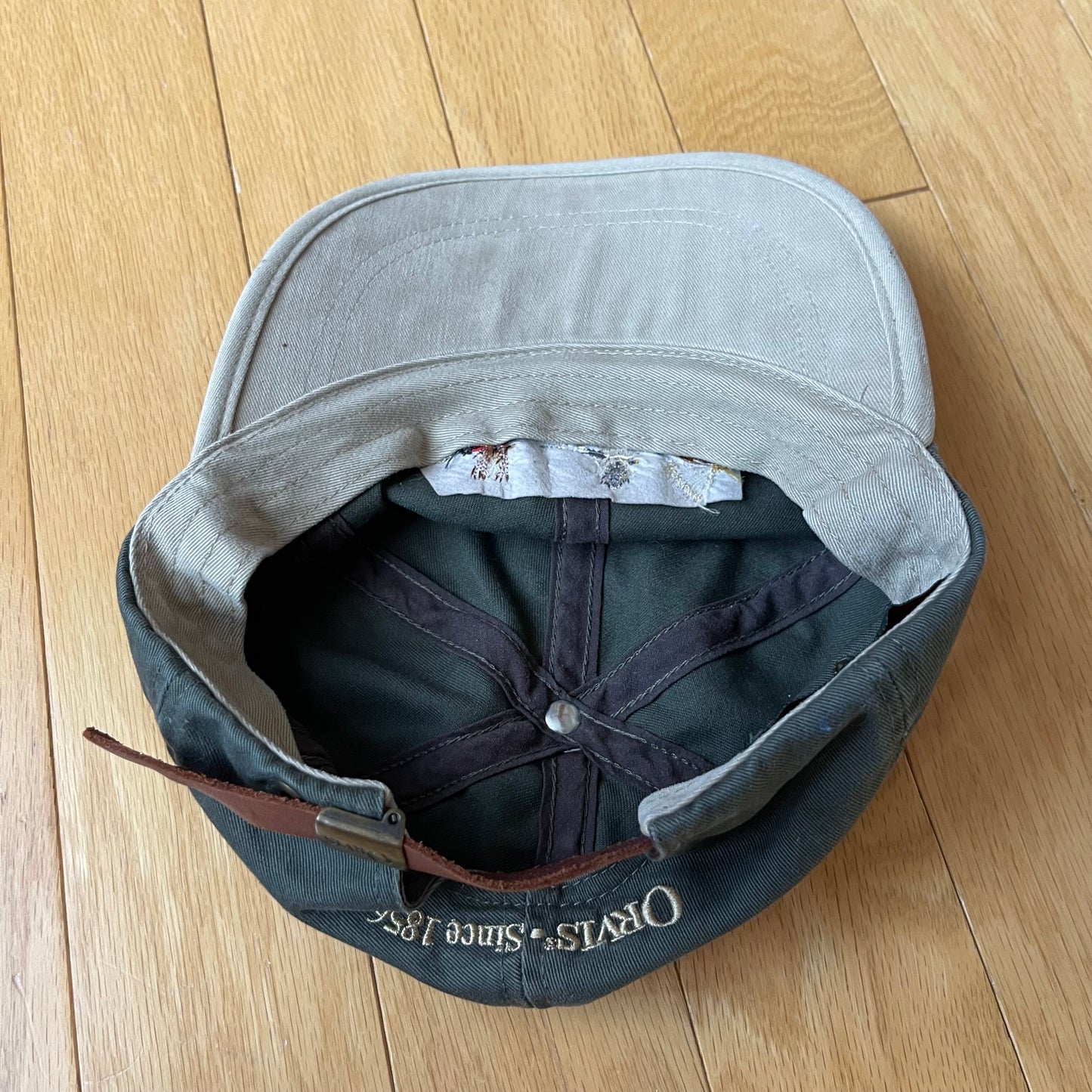 Vintage Orvis Embroidered Flies Hat