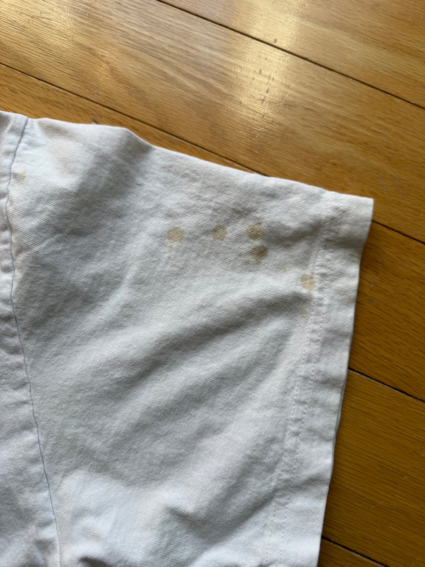 Vintage Columbia Picking of the Menu Tee