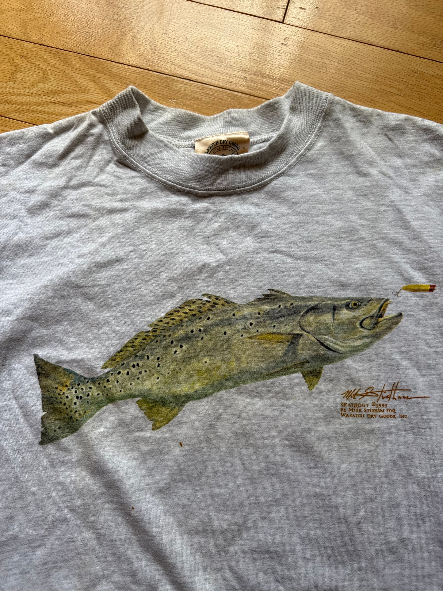 Vintage Wasatch Dry Goods Seatrout Tee. Size L