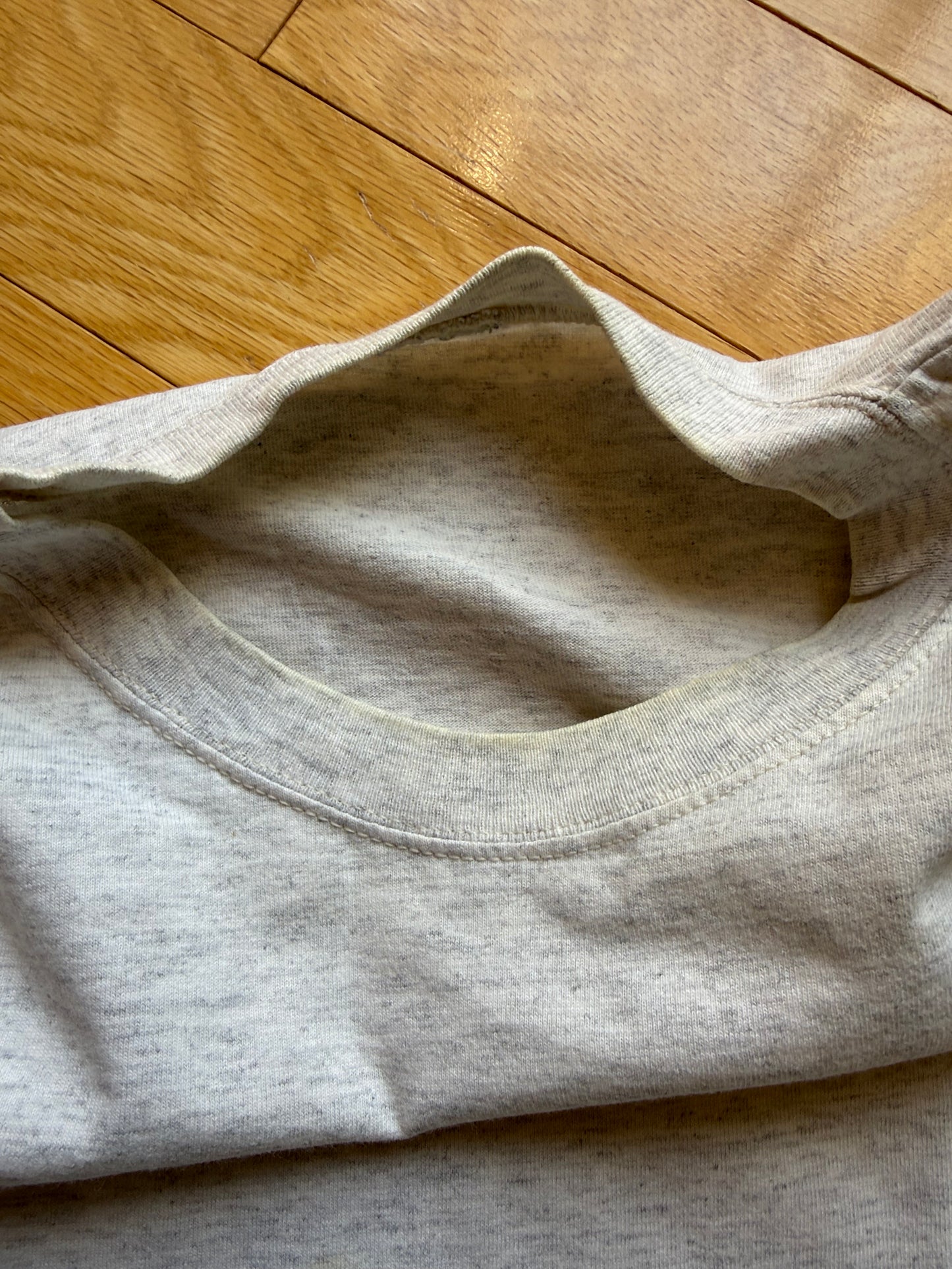 Vintage Caribbean Souls Spinnin Tales Tee. Size L