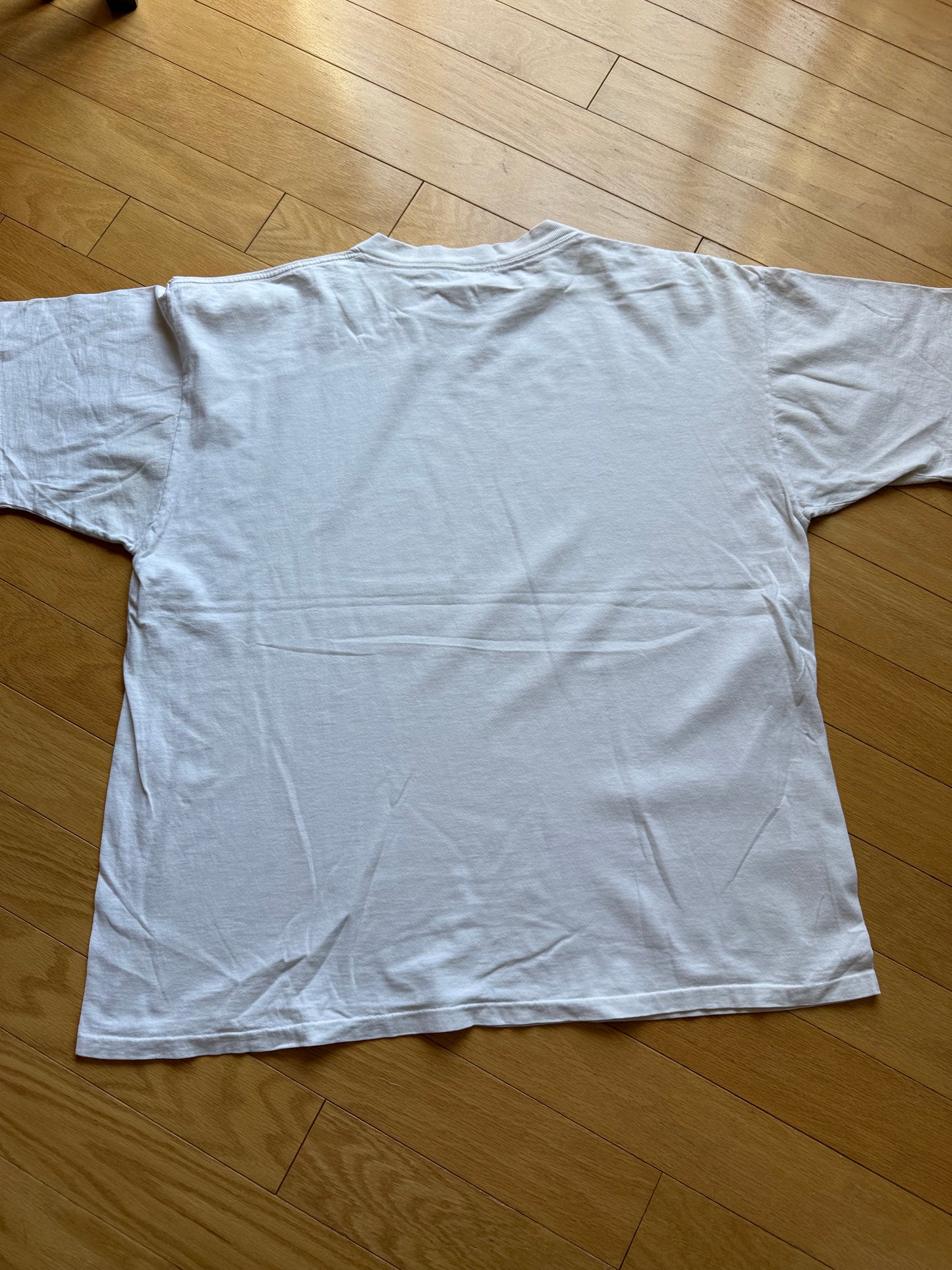 Vintage Salmon Tee. Size XL