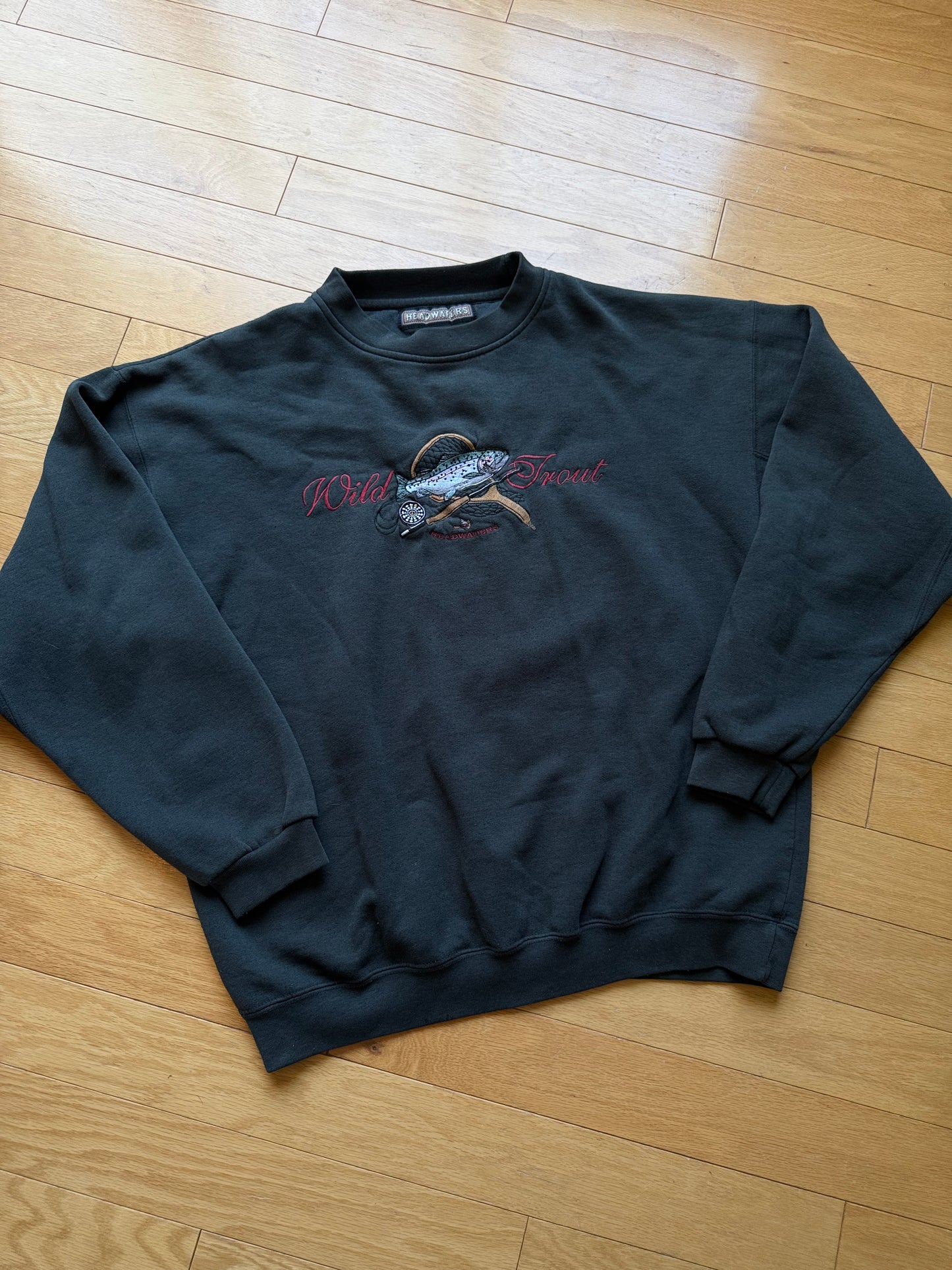 Vintage Headwaters Wild Trout Crewneck. Size XL