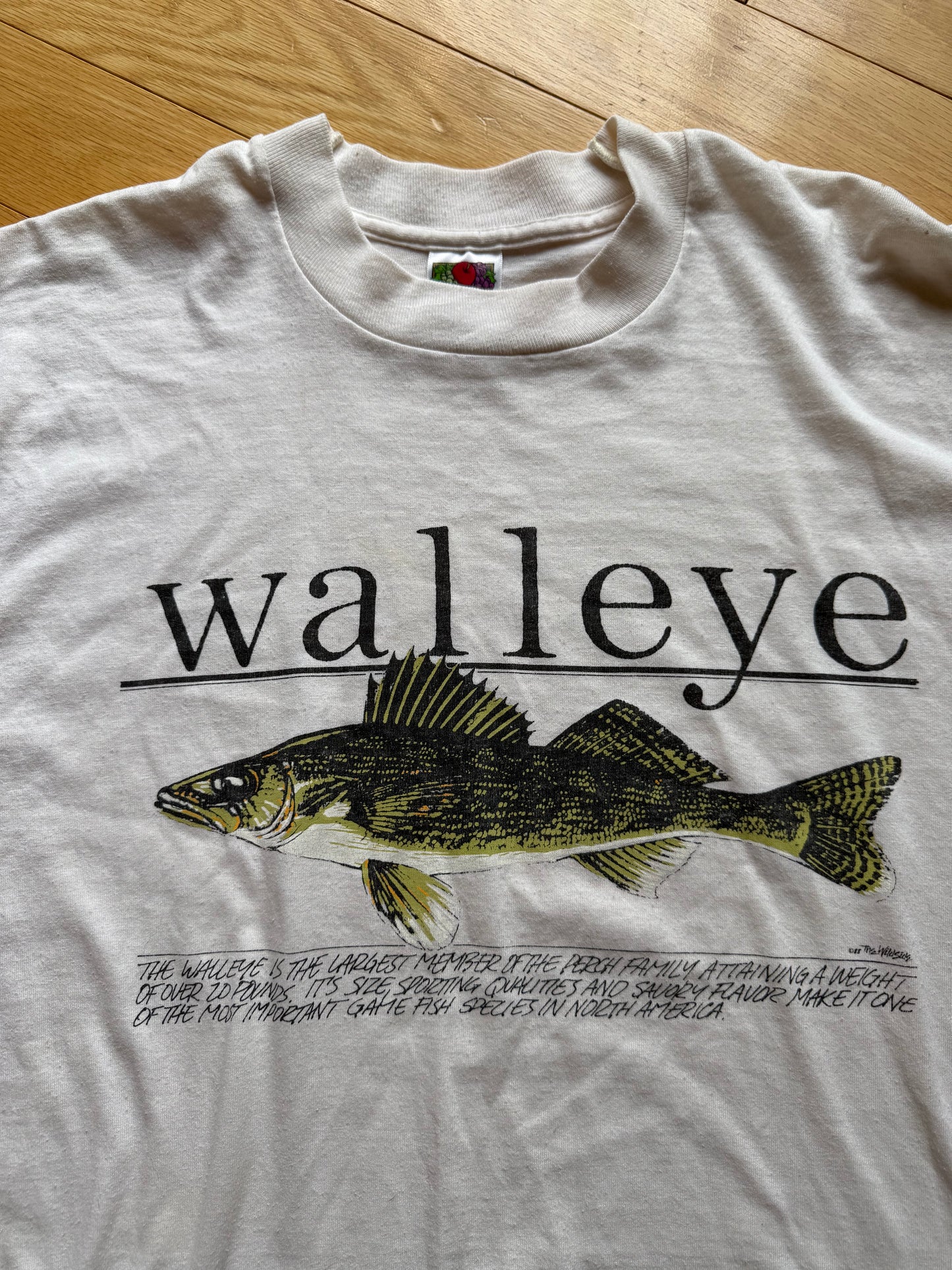 Vintage Wildside Walleye Tee. Size L