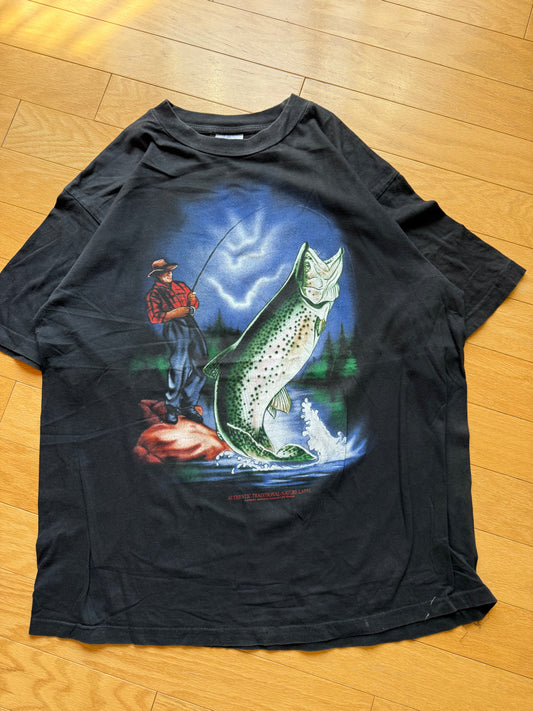 Vintage Airbrush Style Rainbow Catch Tee. Size XL