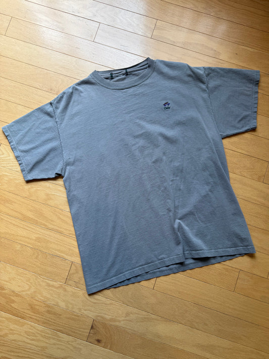 Vintage Orvis Embroidered Fly Tee. Size XL