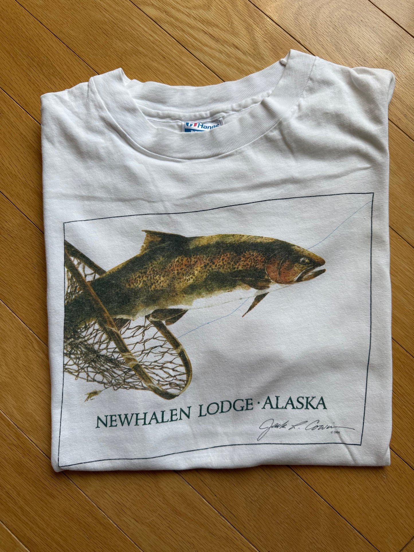 Vintage New Haven Lodge, Alaska Tee. Size XL