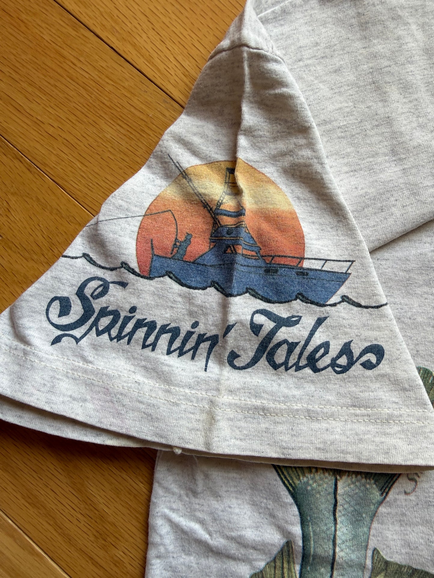 Vintage Caribbean Souls Spinnin Tales Tee. Size L