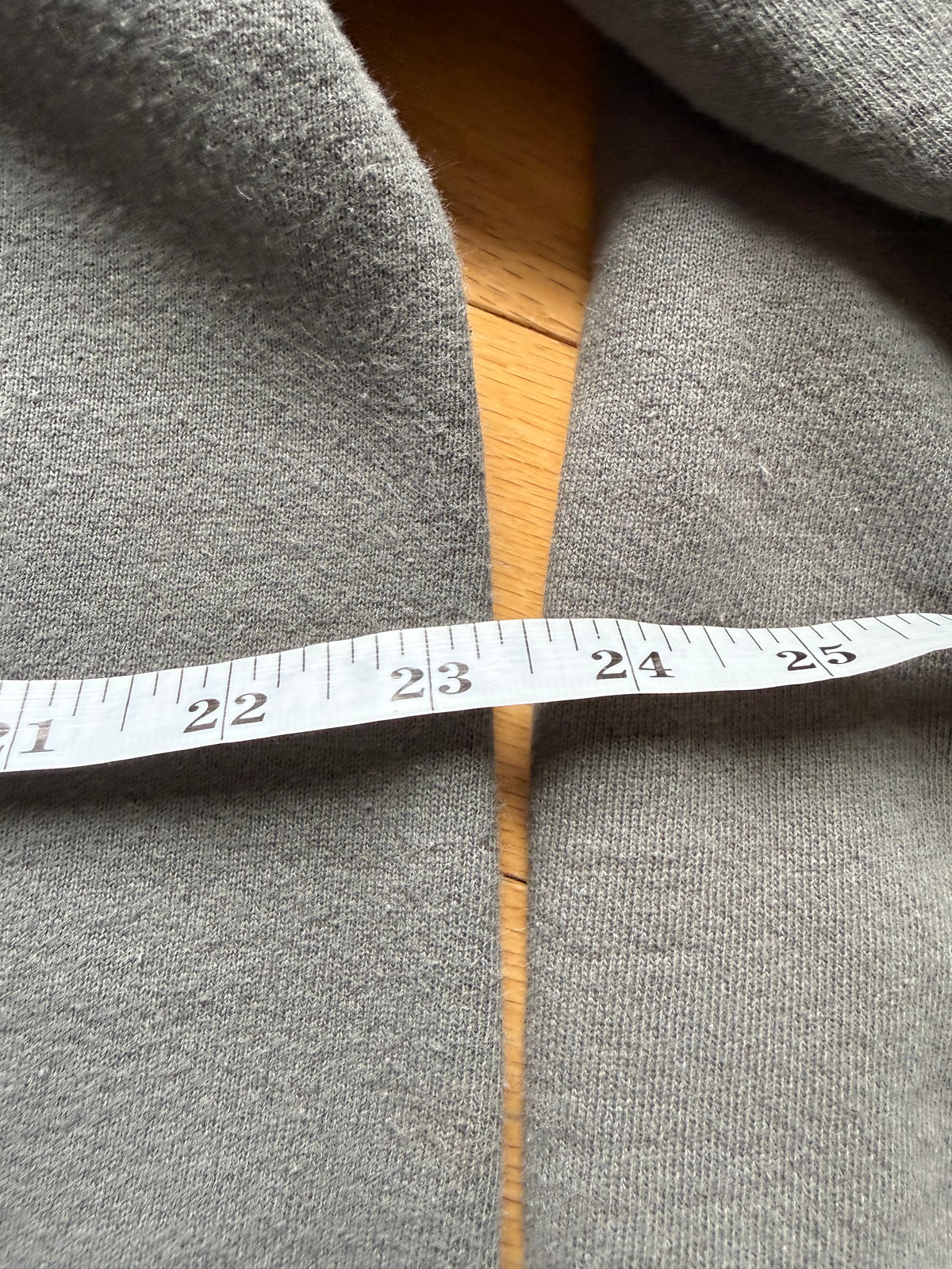 Orvis Yellow Lab Sweatshirt