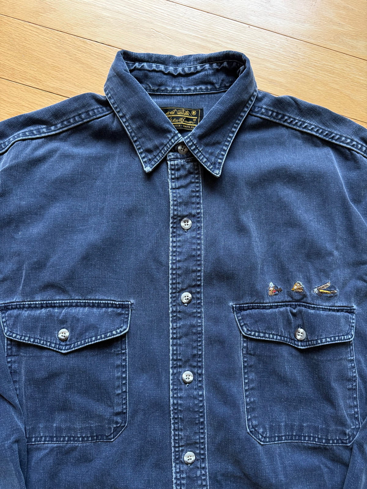 Vintage Eddie Bauer Embroidered Flies Shirt (Dark Denim). Size L