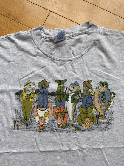 Vintage Artwear Fishing Reversal Tee. Size L