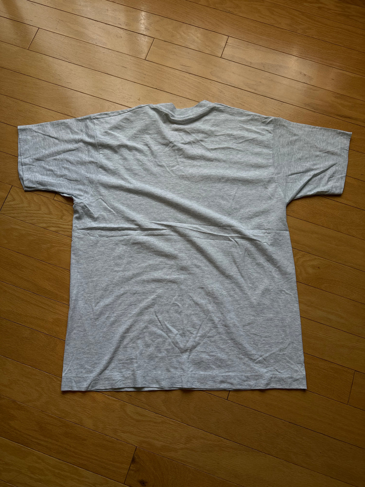 Vintage Just Do It Musky Tee. Size L