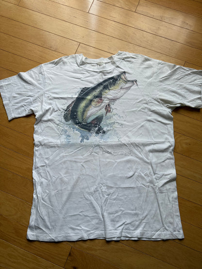 Vintage Catch And Release Bass Tee. Size L