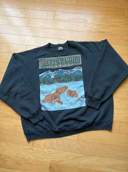 Vintage Ducks Unlimited Bear Crewneck. Size L