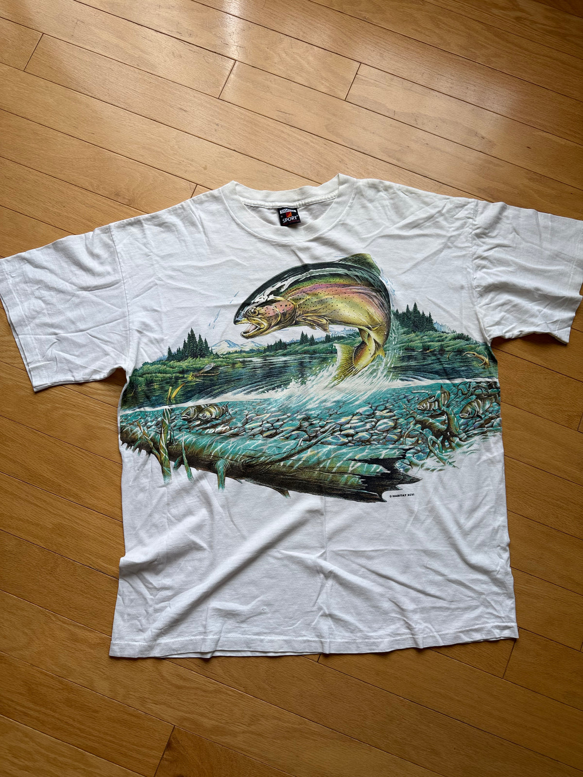 Vintage Habitat Trout Tee. Size XL