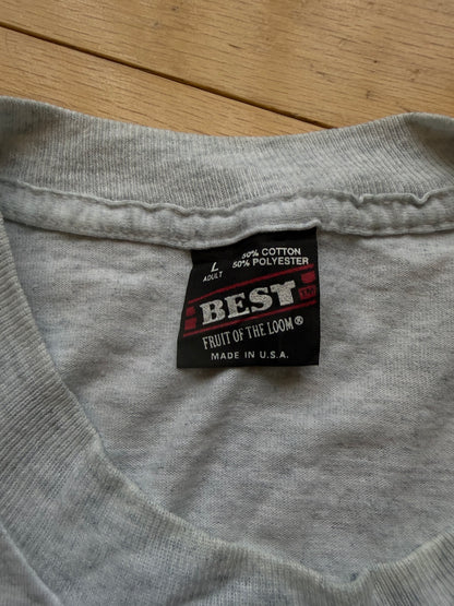 Vintage Just Do It Musky Tee. Size L