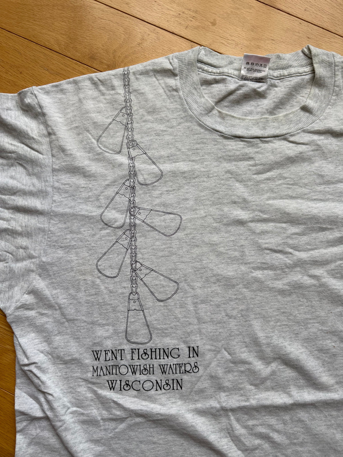 Vintage Musky Stringer Tee. Size XL