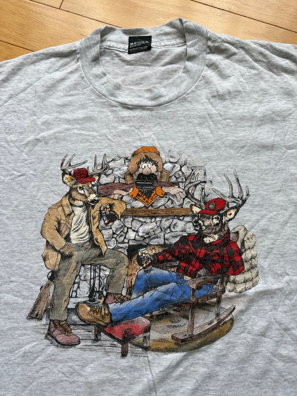Artwear Trophy Mount Tee